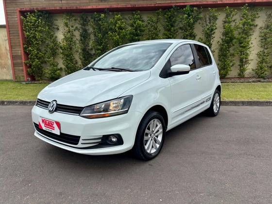 VOLKSWAGEN FOX 1.6 MSI TOTAL FLEX CONNECT 4P MANUAL VOLKSWAGEN FOX 1.6 MSI TOTAL FLEX CONNECT 4P MANUAL